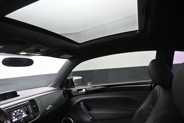 2013 Volkswagen Beetle R-Line