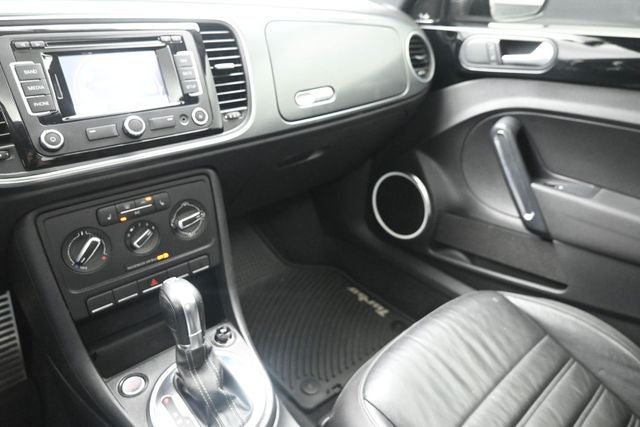 2013 Volkswagen Beetle R-Line