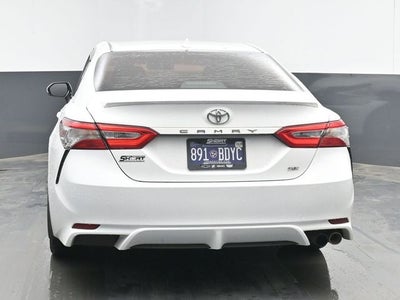 2018 Toyota Camry SE