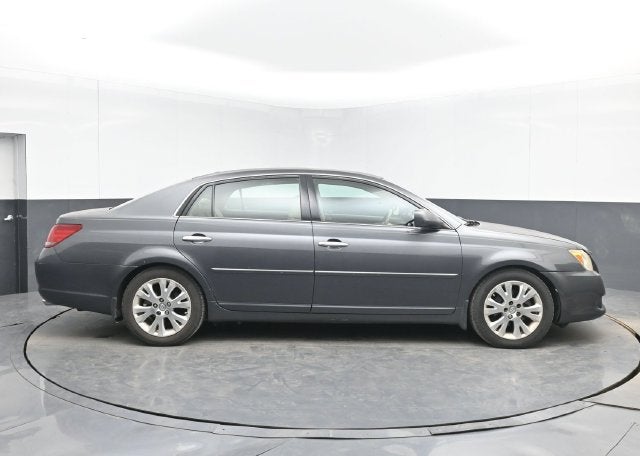 2010 Toyota Avalon XLS