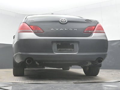 2010 Toyota Avalon XLS