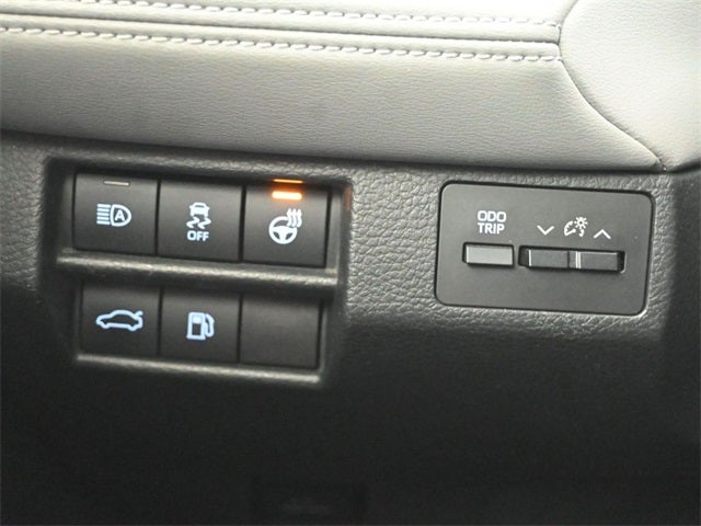 2019 Toyota Avalon Touring