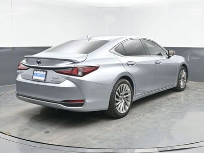 2022 Lexus ES 300h 300h Ultra Luxury