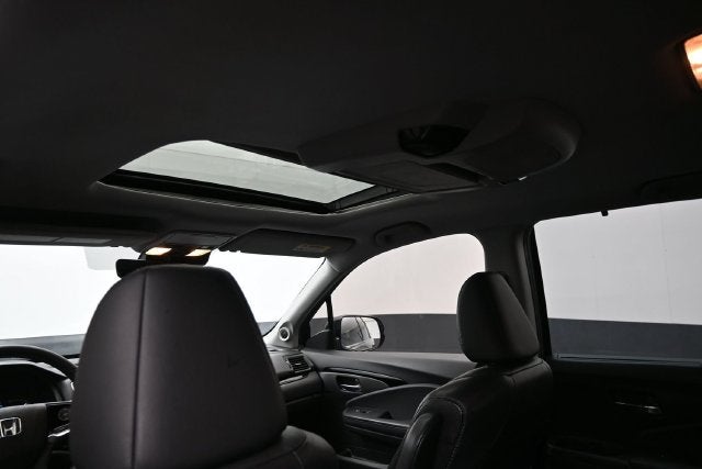 2021 Honda Pilot Touring 7 Passenger