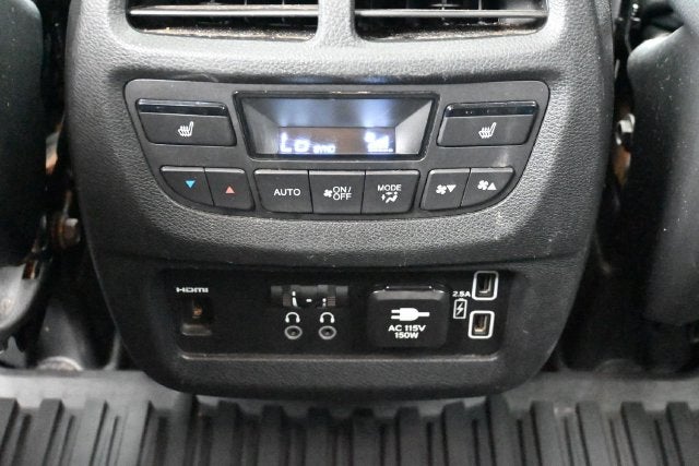 2021 Honda Pilot Touring 7 Passenger