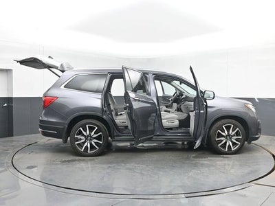 2022 Honda Pilot Touring 7 Passenger