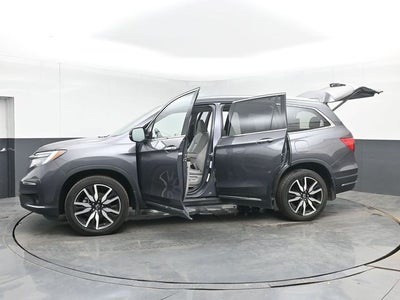 2022 Honda Pilot Touring 7 Passenger