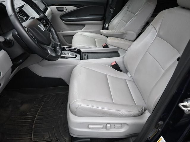 2020 Honda Pilot Touring 7 Passenger