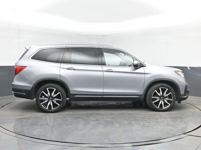 2022 Honda Pilot Touring 8 Passenger