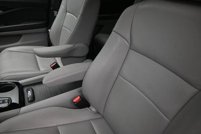 2022 Honda Pilot Touring 8 Passenger