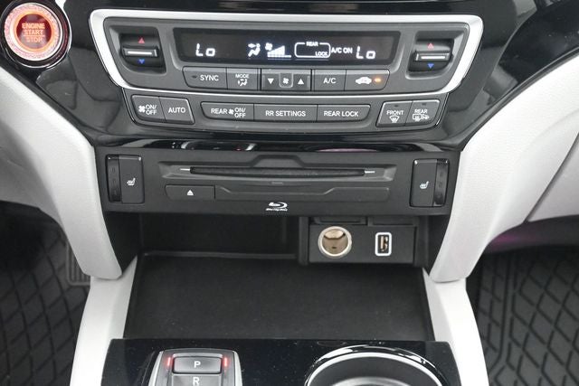 2022 Honda Pilot Touring 8 Passenger