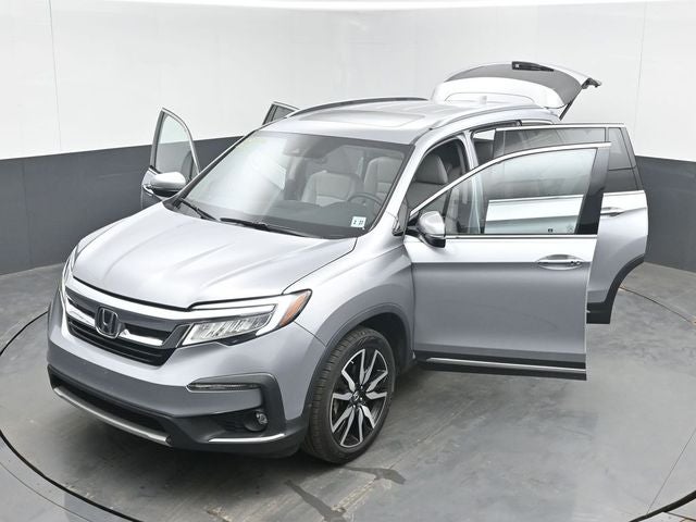2022 Honda Pilot Touring 8 Passenger