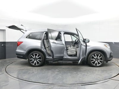 2022 Honda Pilot Touring 8 Passenger