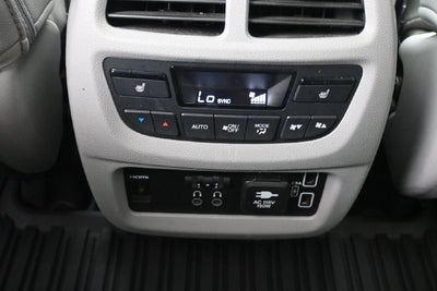 2019 Honda Pilot Touring 8 Passenger