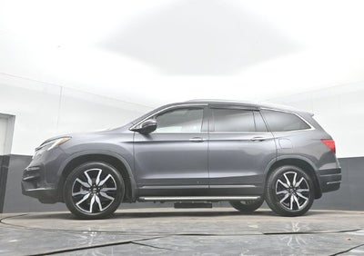 2019 Honda Pilot Touring 8 Passenger