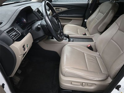 2020 Honda Pilot Touring 8 Passenger