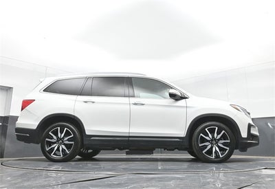 2020 Honda Pilot Touring 8 Passenger