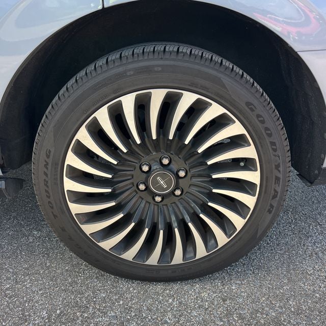 2018 Lincoln Navigator Black Label