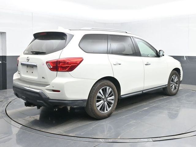 2019 Nissan Pathfinder SL