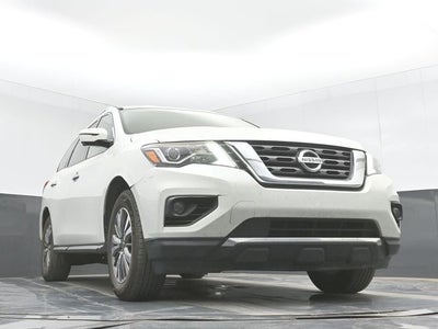 2019 Nissan Pathfinder SL