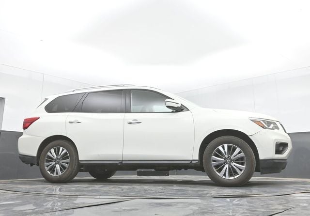 2019 Nissan Pathfinder SL