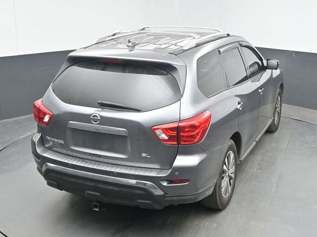 2019 Nissan Pathfinder SL