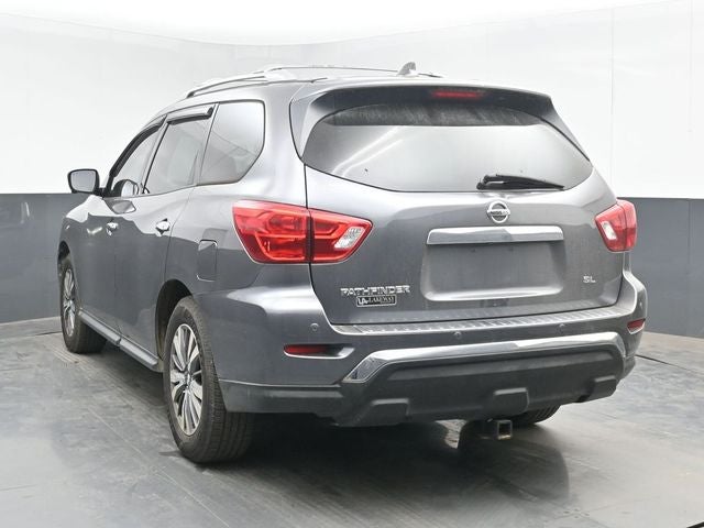 2019 Nissan Pathfinder SL