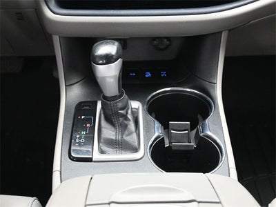 2015 Toyota Highlander LE Plus V6