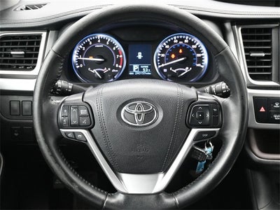 2015 Toyota Highlander LE Plus V6