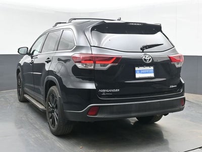 2019 Toyota Highlander SE