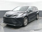 2021 Toyota Sienna LE 8 Passenger