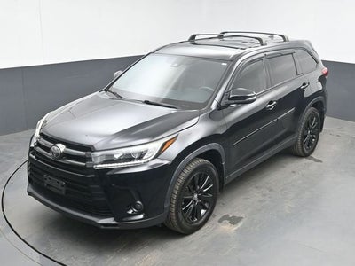 2019 Toyota Highlander SE