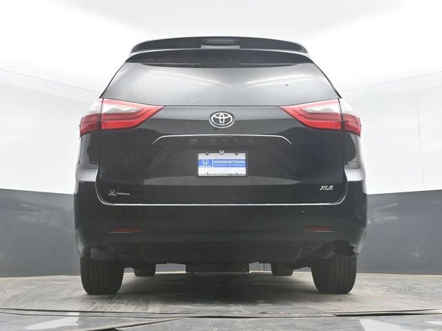 2020 Toyota Sienna XLE 8 Passenger