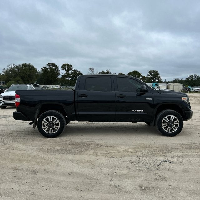 2018 Toyota Tundra SR5