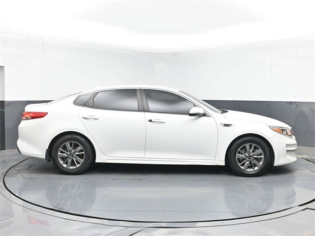 2016 Kia Optima LX Turbo