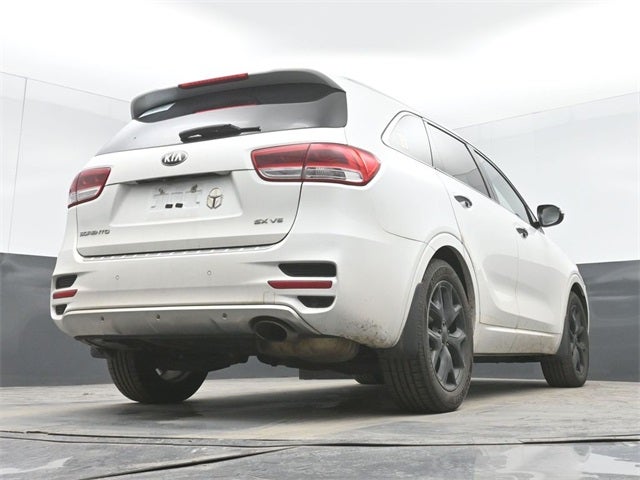 2016 Kia Sorento SX