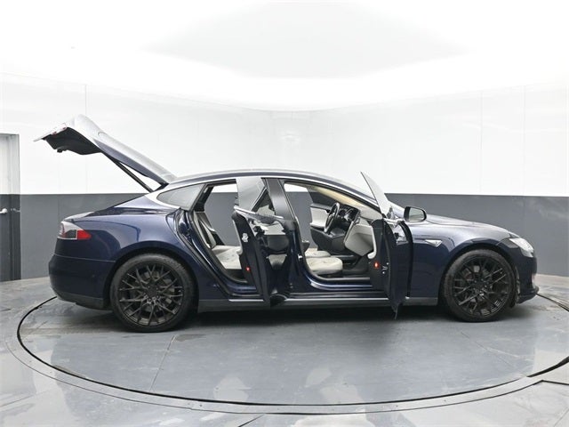 2014 Tesla Model S Base