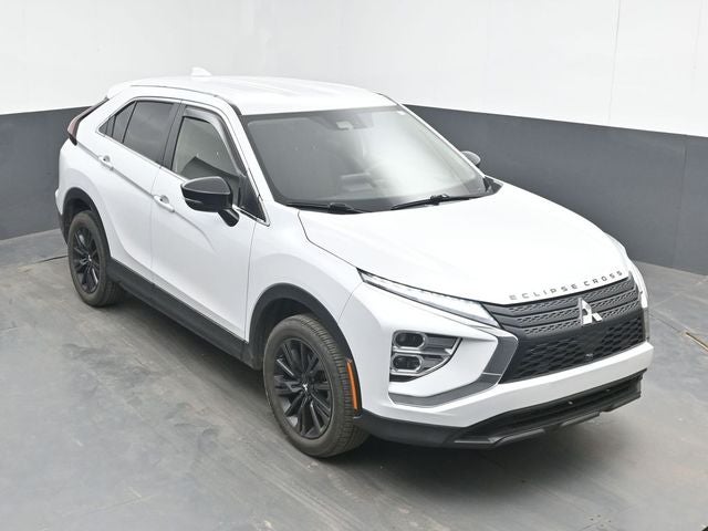 2023 Mitsubishi Eclipse Cross LE