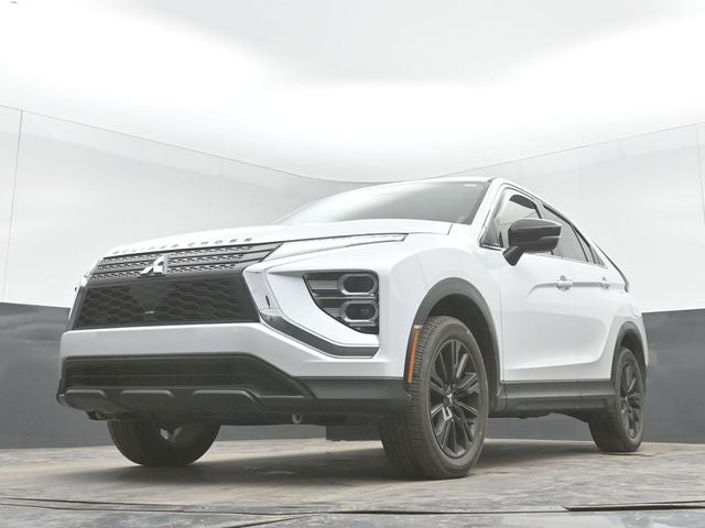 2023 Mitsubishi Eclipse Cross LE