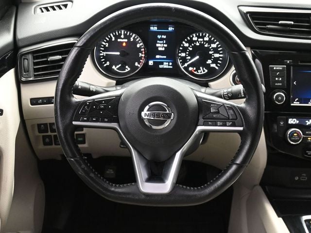 2020 Nissan Rogue Sport SV