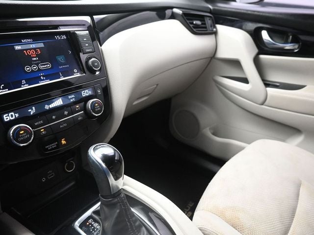 2020 Nissan Rogue Sport SV