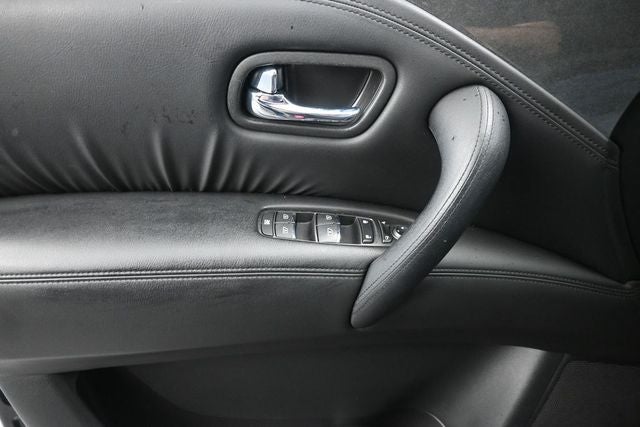2023 Nissan Armada SV