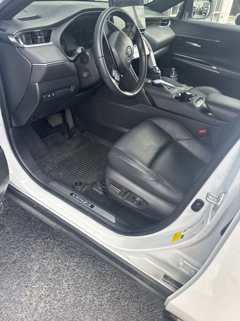 2024 Toyota Venza Nightshade
