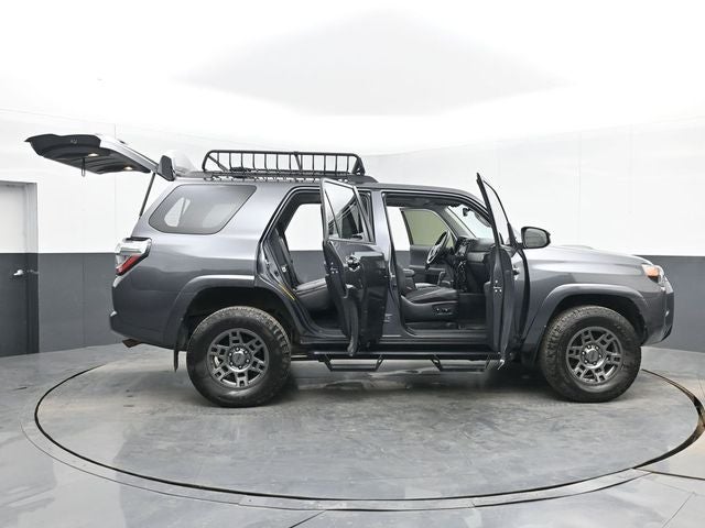 2020 Toyota 4Runner Venture