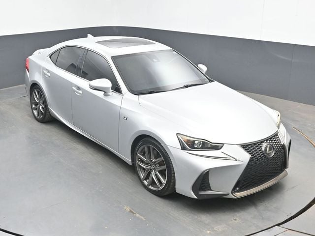 2017 Lexus IS Turbo 200t