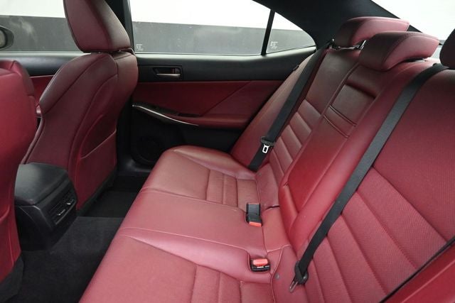 2017 Lexus IS Turbo 200t