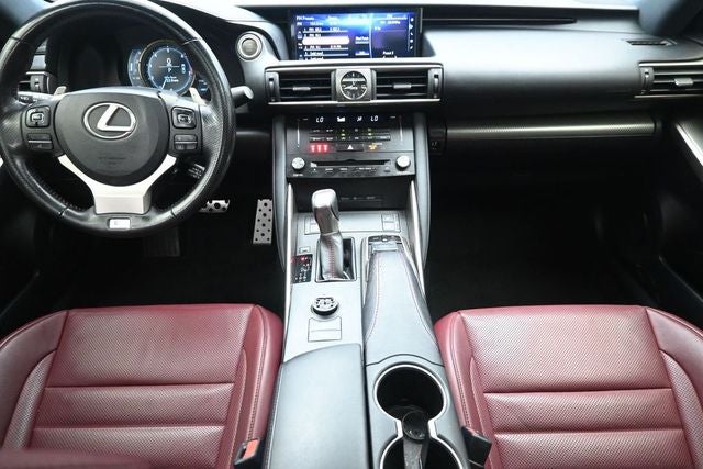 2017 Lexus IS Turbo 200t
