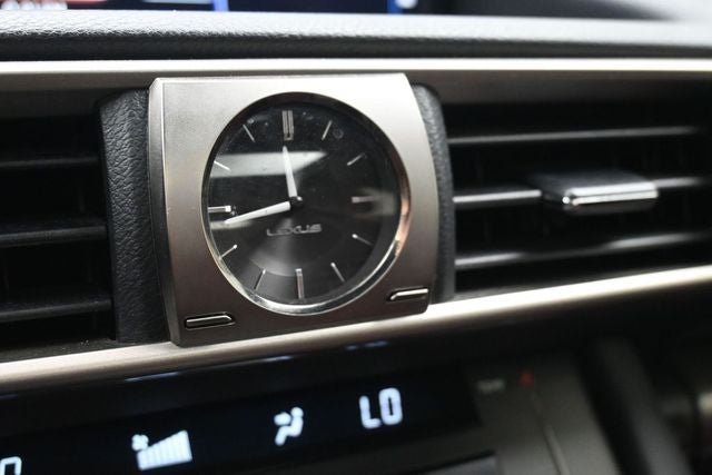 2017 Lexus IS Turbo 200t