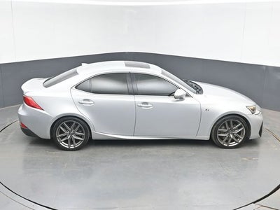 2017 Lexus IS Turbo 200t