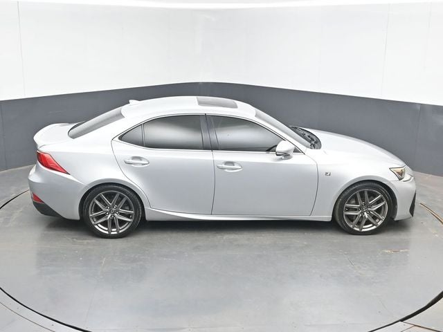 2017 Lexus IS Turbo 200t